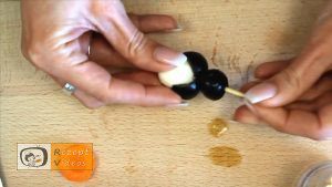 Pinguin-Fingerfood aus Mozzarella Rezept - Zubereitung Schritt 2