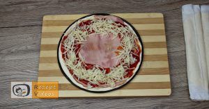 Pizza-Kranz Rezept - Zubereitung Schritt 3
