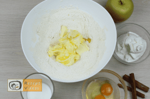 Apfelkuchen Rezept - Zubereitung Schritt 2