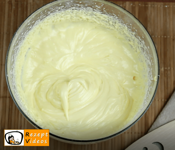 Schnee-Eier-Torte Rezept Zubereitung Schritt 5