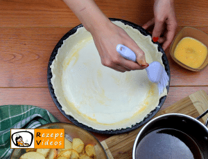 Apfelrosen-Kuchen Rezept Zubereitung Schritt 6