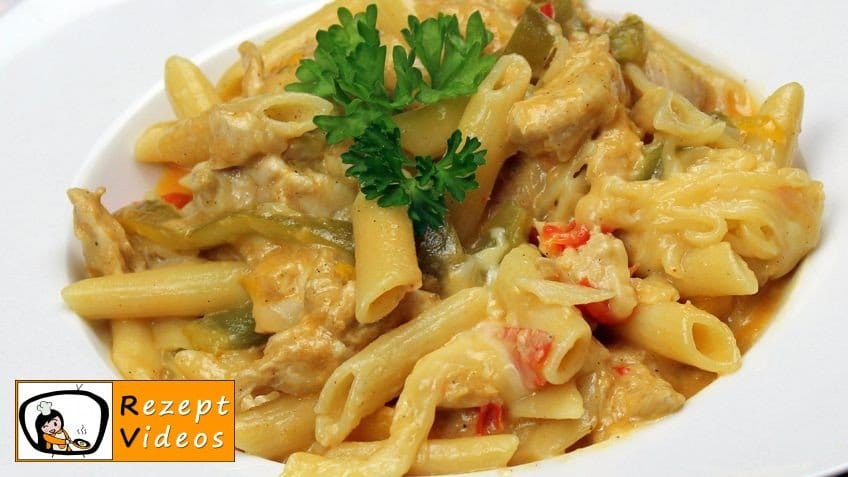 Hähnchen-Gemüse-Penne