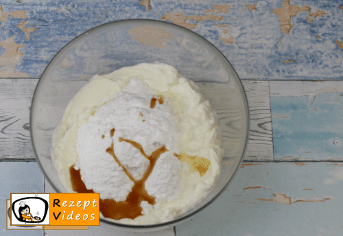 Gefüllter Himbeer-Jogurt-Kuchen Rezept Zubereitung Schritt 6