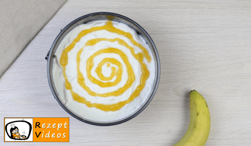 Bananen-Joghurt-Torte Rezept - Zubereitung Schritt 7