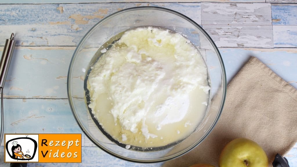 Schneller Kuchen mit Joghurt Rezept - Zubereitung Schritt 2