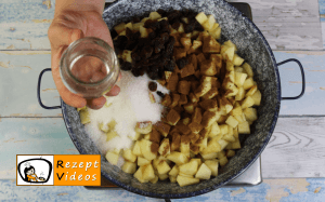 Gedeckter Apfelkuchen Rezept - Zubereitung Schritt 2