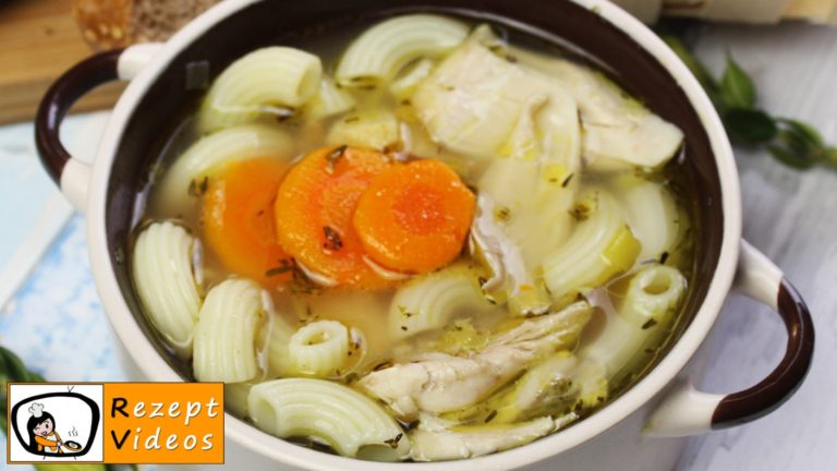 Nudelsuppe mit gebratenem Hähnchen Rezept mit Video - Suppenrezept